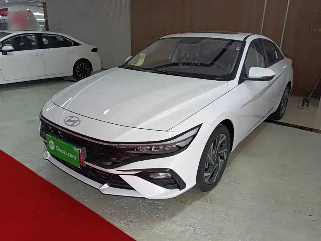 Hyundai Elantra 2023 1.5L CVT GLX Elite Edition
