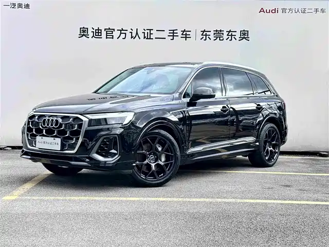  Audi Audi Q7 2024 55 TFSI quattro S line Sport