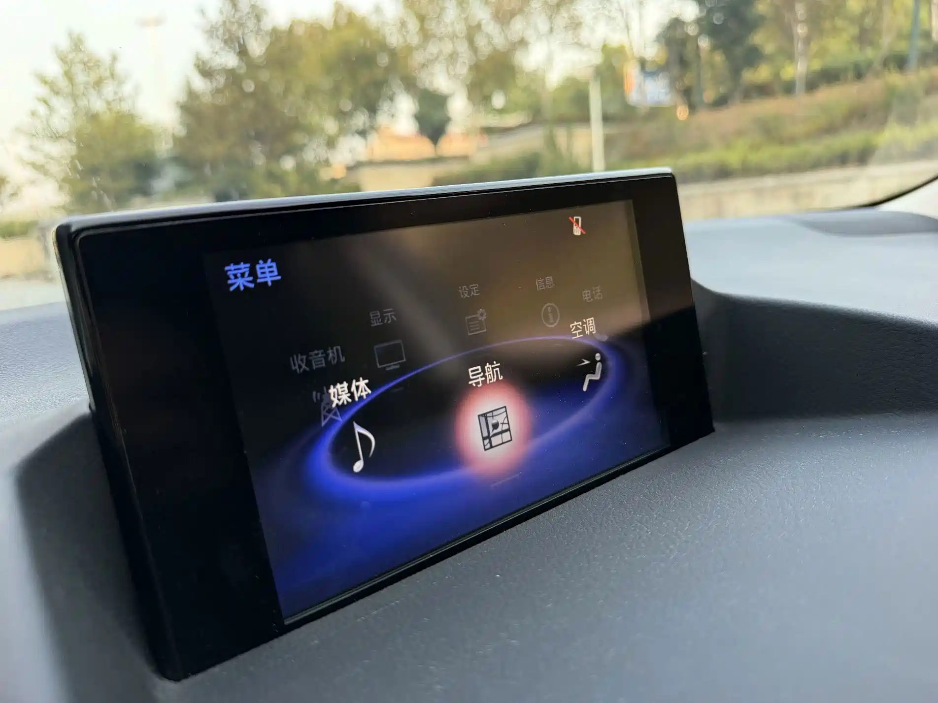 Фото 9 - Lexus CT