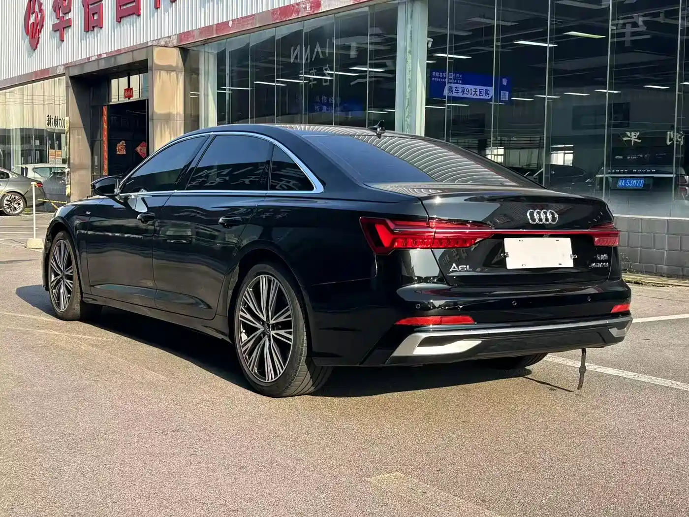 Audi A6L 2023 40 TFSI Luxury Dynamic фото 9