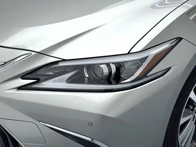 Lexus ES 2018 260 Excellence Edition China V фото 19
