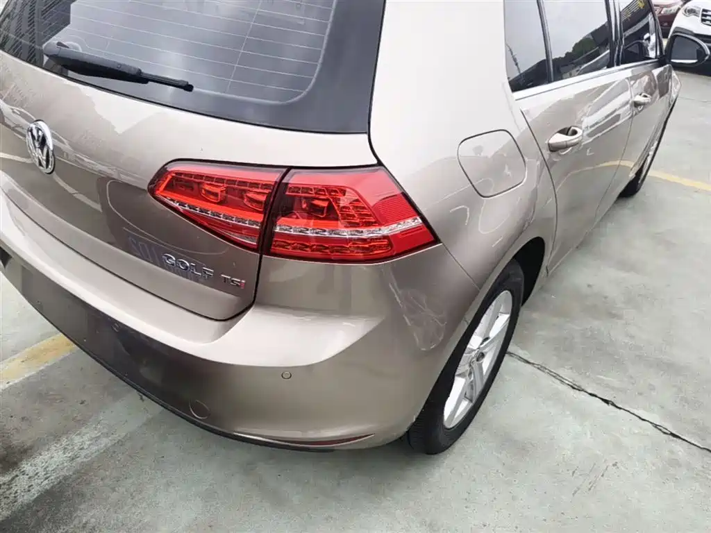 Volkswagen Golf 2014 1.4TSI Automatic Comfort фото 8