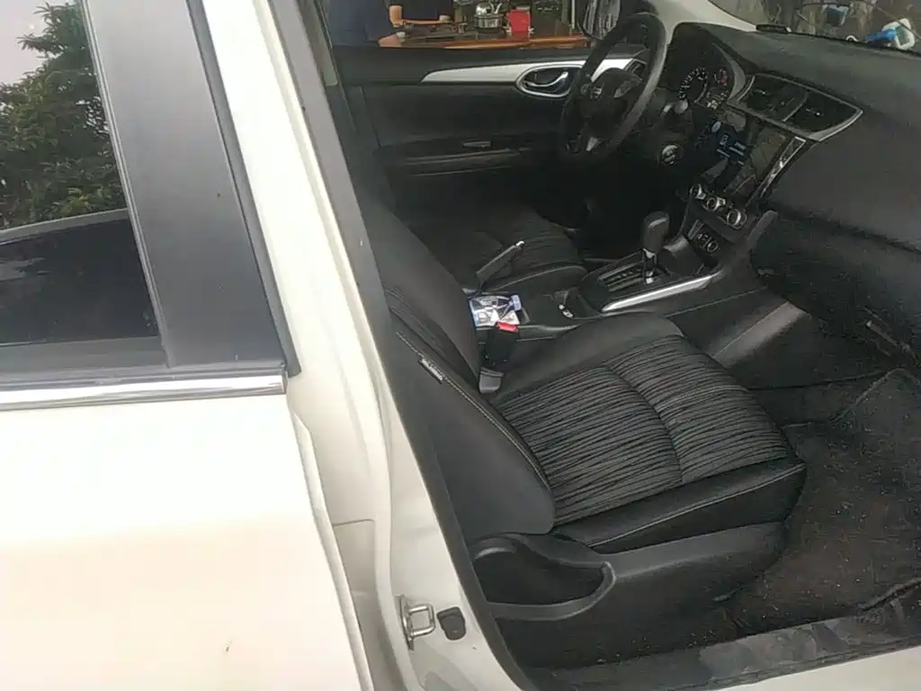 Nissan SYLPHY, миниатюра 25