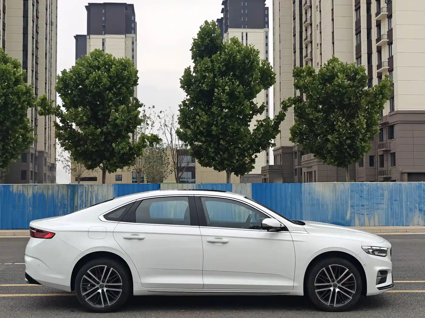 Geely Preface 2026 2023 2.0TD Premium Model