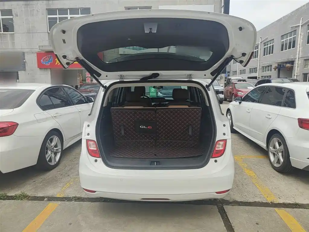 Buick GL6 2021 323T Mild Hybrid Connected Premium Trim фото 19