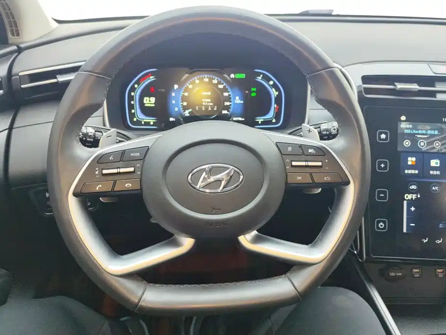 Фото 15 - Hyundai Tucson