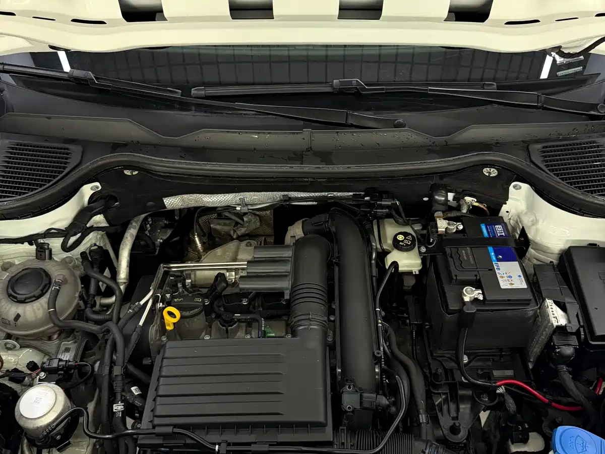 Volkswagen Tharu 2022 280TSI FWD Luxury Edition фото 22