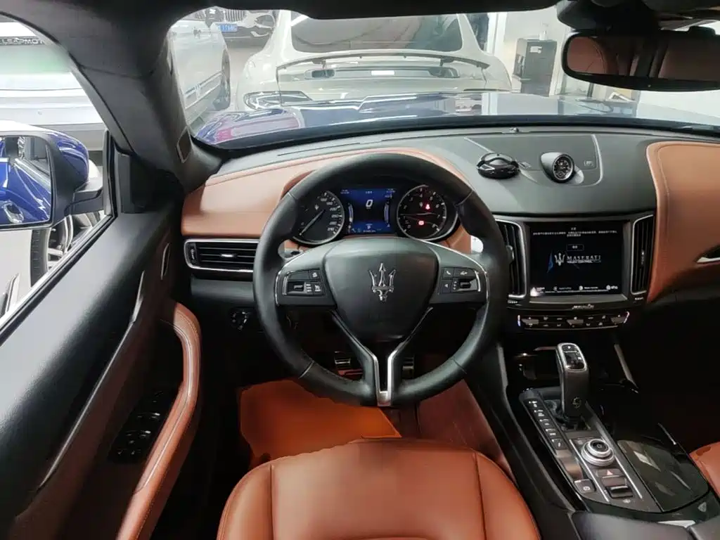 صورة 11 - Maserati Levante