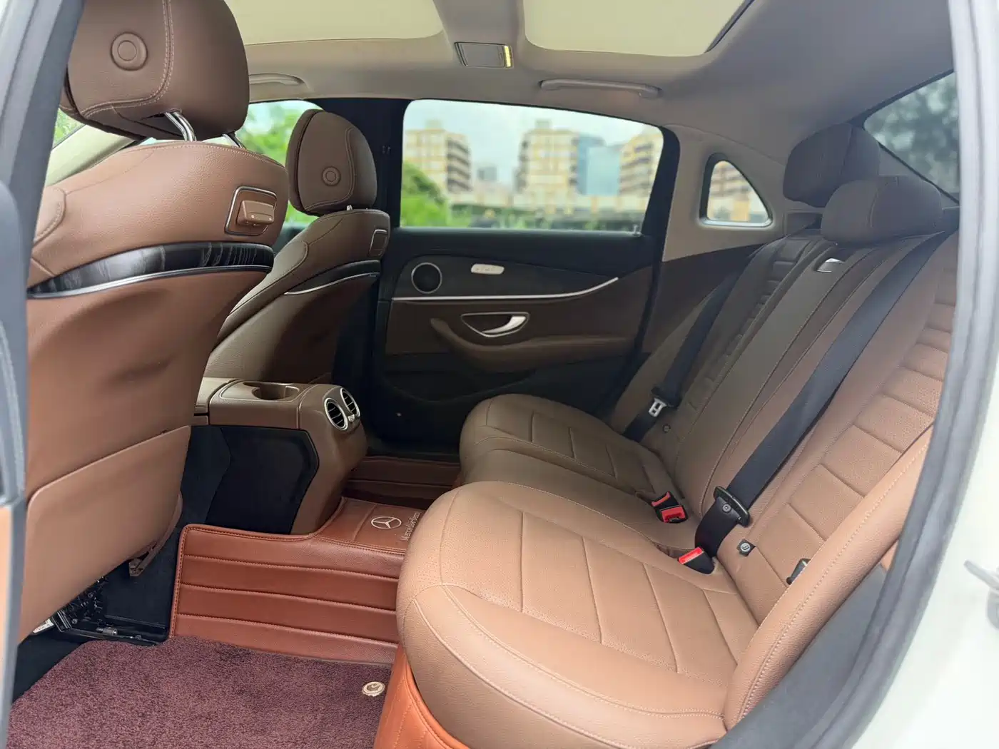 Mercedes-Benz E-Class 2020 Facelift E 300 L Sport Fashion фото 7
