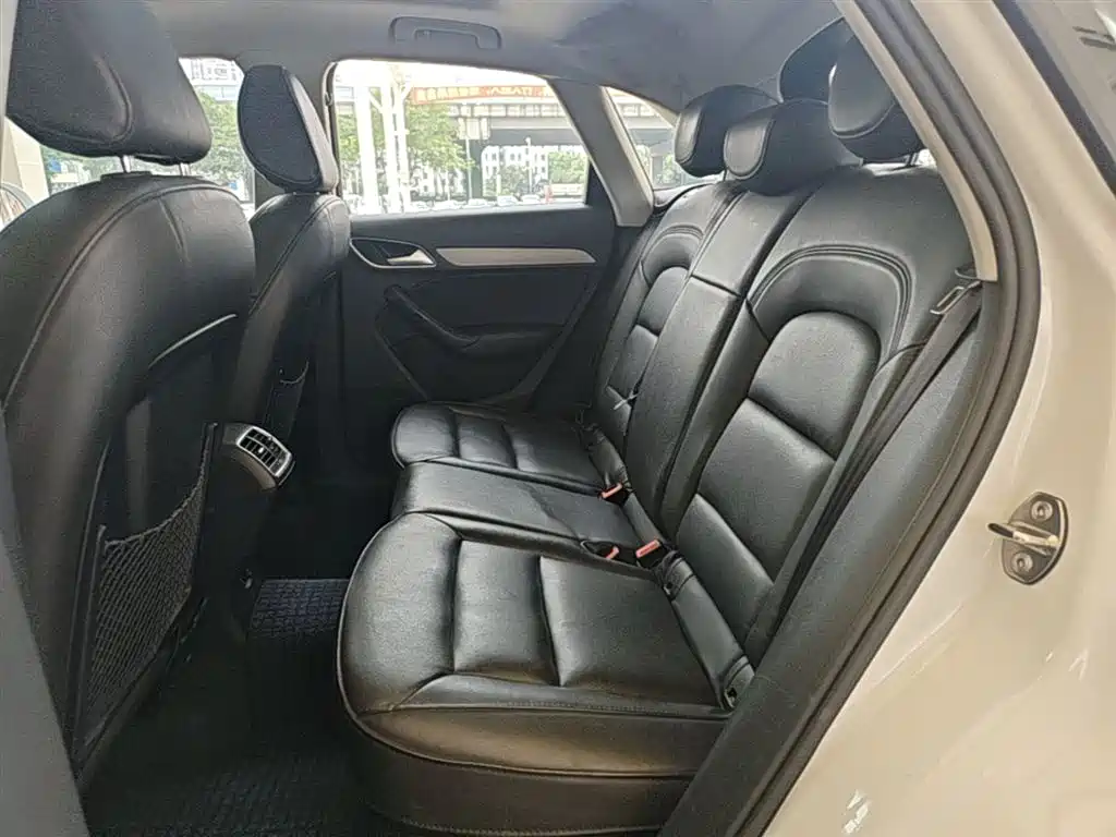 Audi Q3 2015 35 TFSI Millionth Anniversary Intelligent Leader фото 17