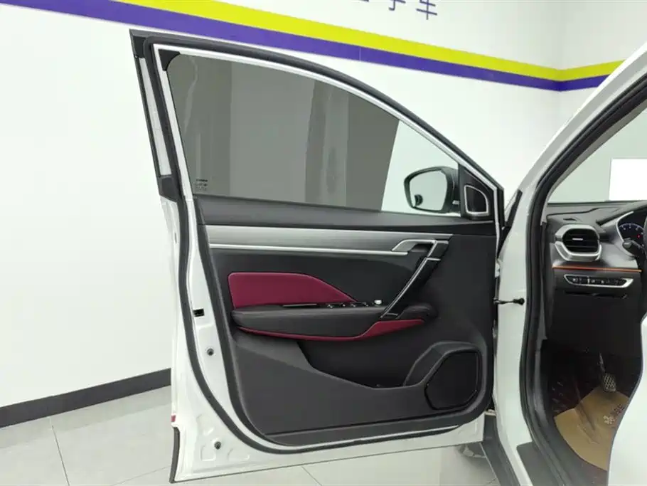 GEELY AUTOMOBILE BINYUE