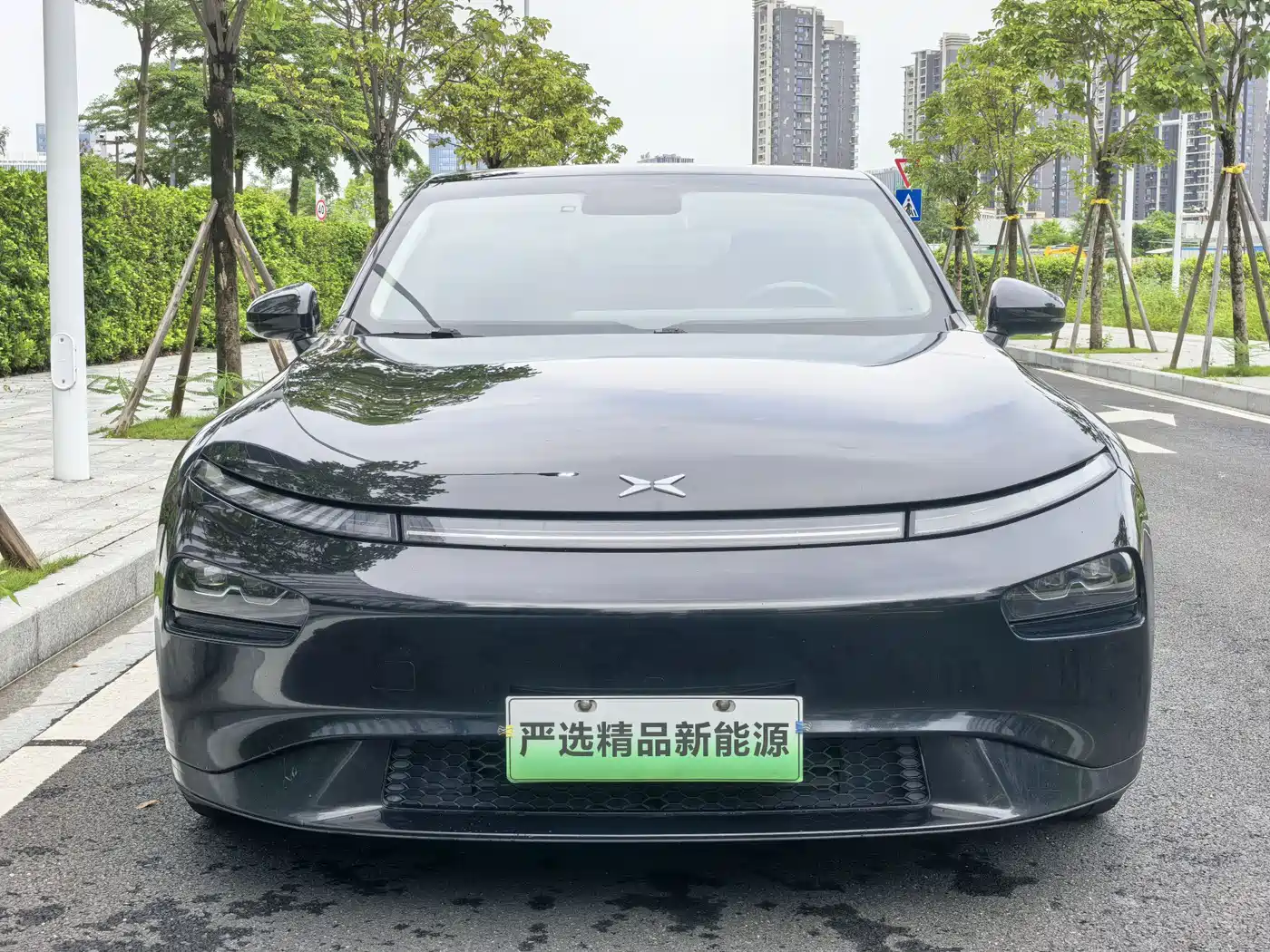 Фото 3 - XPeng P7