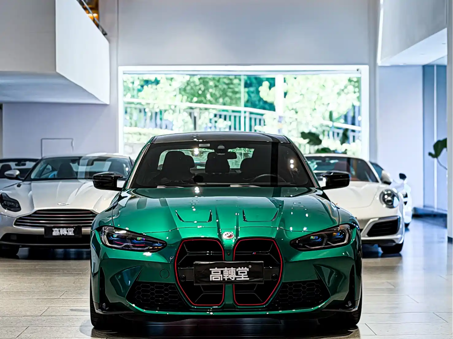 Фото 2 - BMW M3