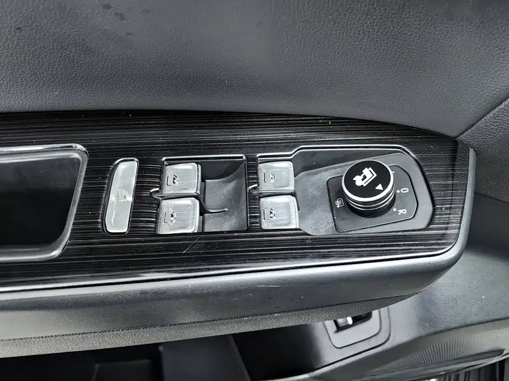 Фото 9 - Volkswagen Teramont