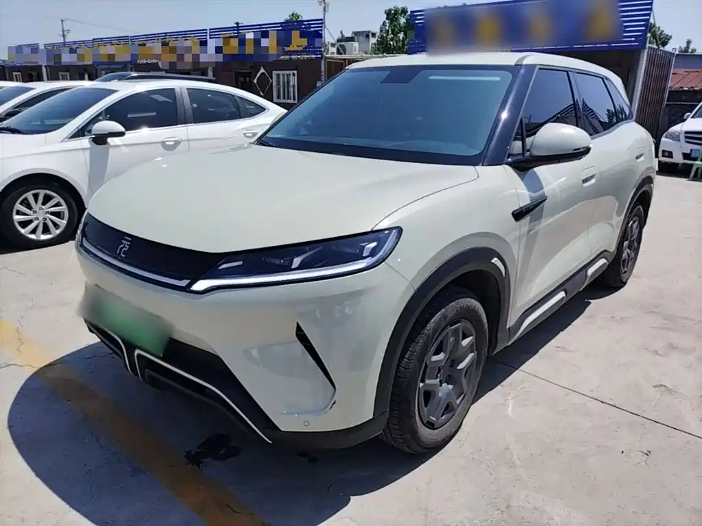 BYD Yuan UP 2024 401KM Vitality Edition фото 2