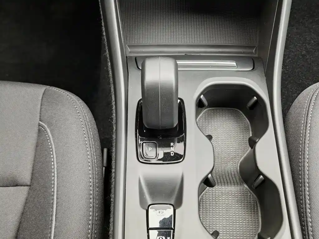 Volvo XC40 2021 2022 Model T4 AWD Smart Drive Fashion Edition