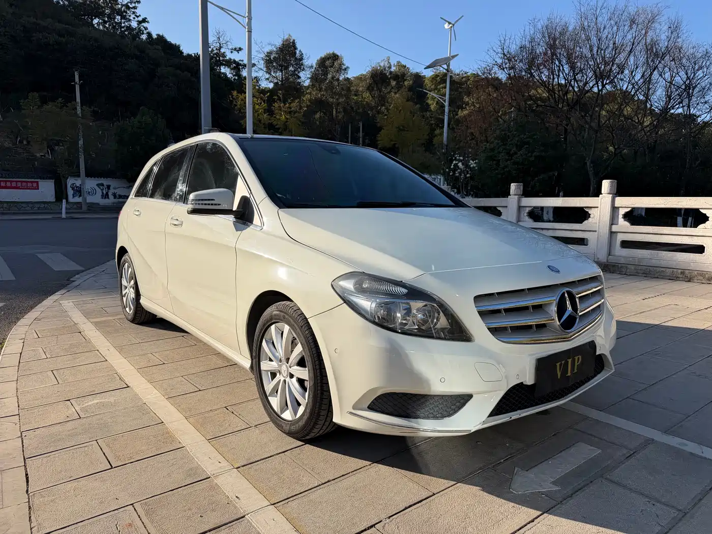 Mercedes-Benz B-Class 2012 B 180 фото 3