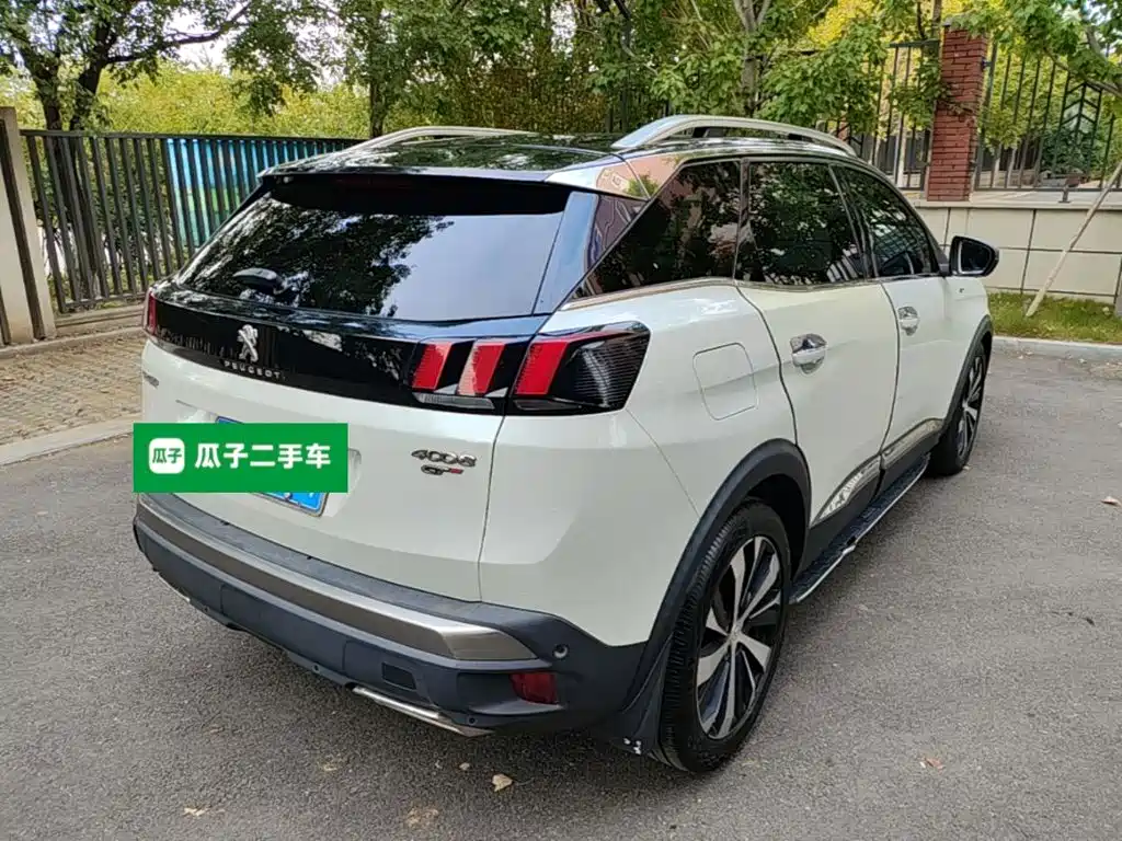 صورة 4 - Peugeot 4008