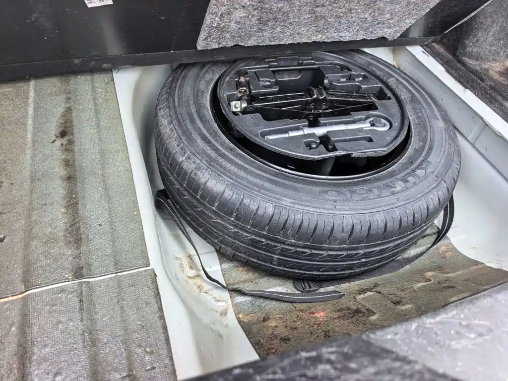 Dongfeng Aeolus L60 2018 2015 1.8L Automatic New Enjoyment Type