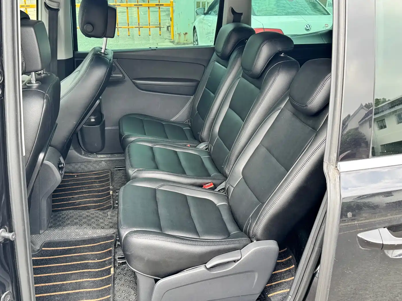 Volkswagen Sharan 2013 1.8TSI Standard фото 7