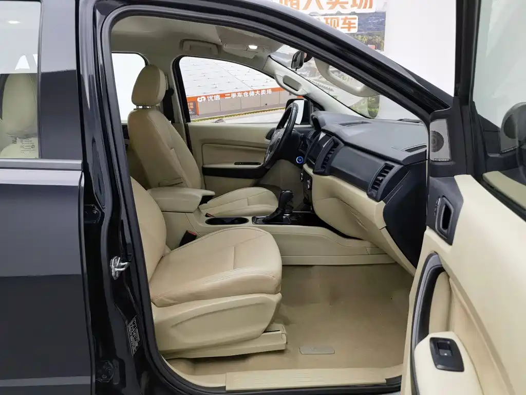 Ford Everest 2016 2016 2.0T Gasoline Automatic 4WD Elite Edition