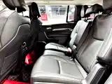 Фото 9 - Jeep Commander