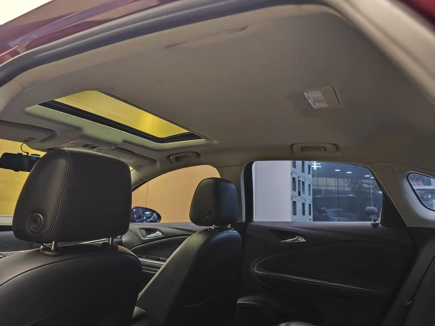 Buick Verano 2020 20T CVT Leading фото 25