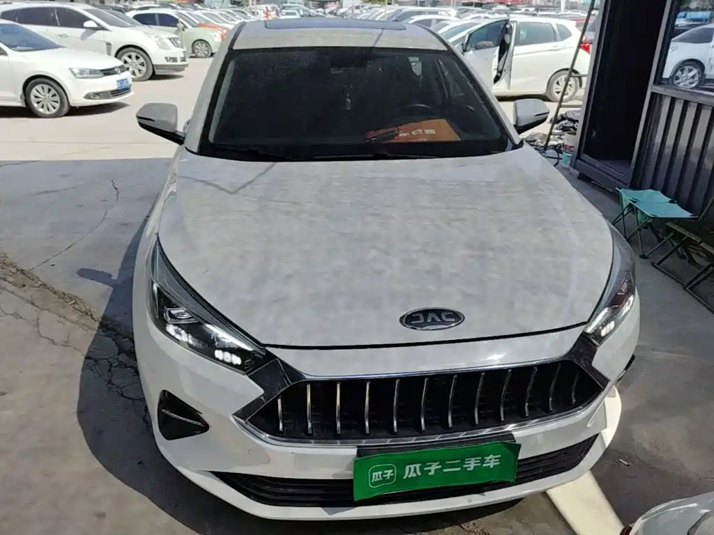 JAC JAC J7 2020 2020 1.5T CVT Surpass Type