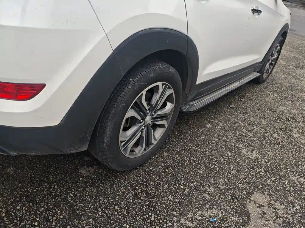 Фото 22 - Hyundai Tucson