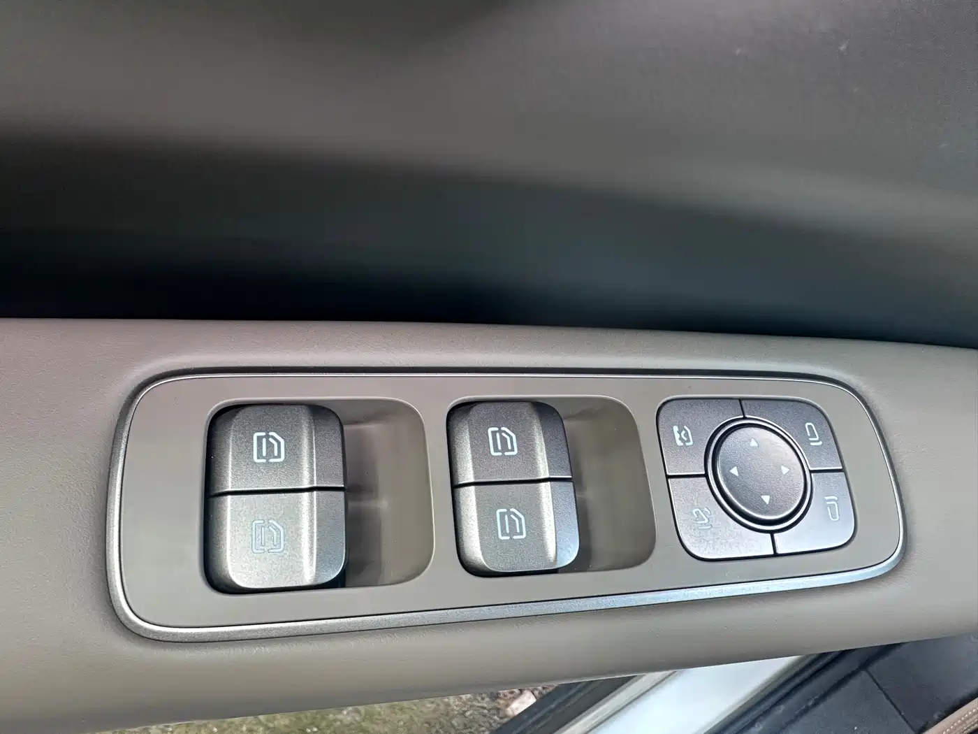 Li Auto i6 2025 2WD Base Model фото 23