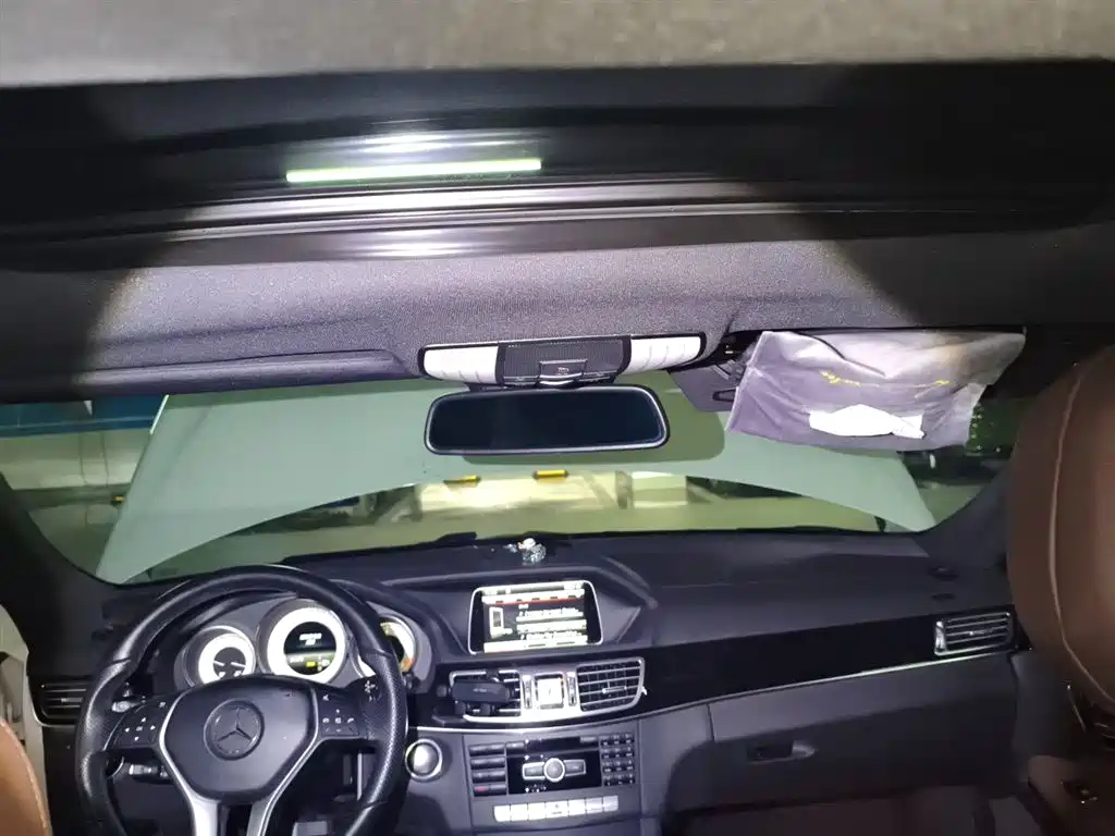Mercedes-Benz E-Class 2015 E 320 L 4MATIC фото 9