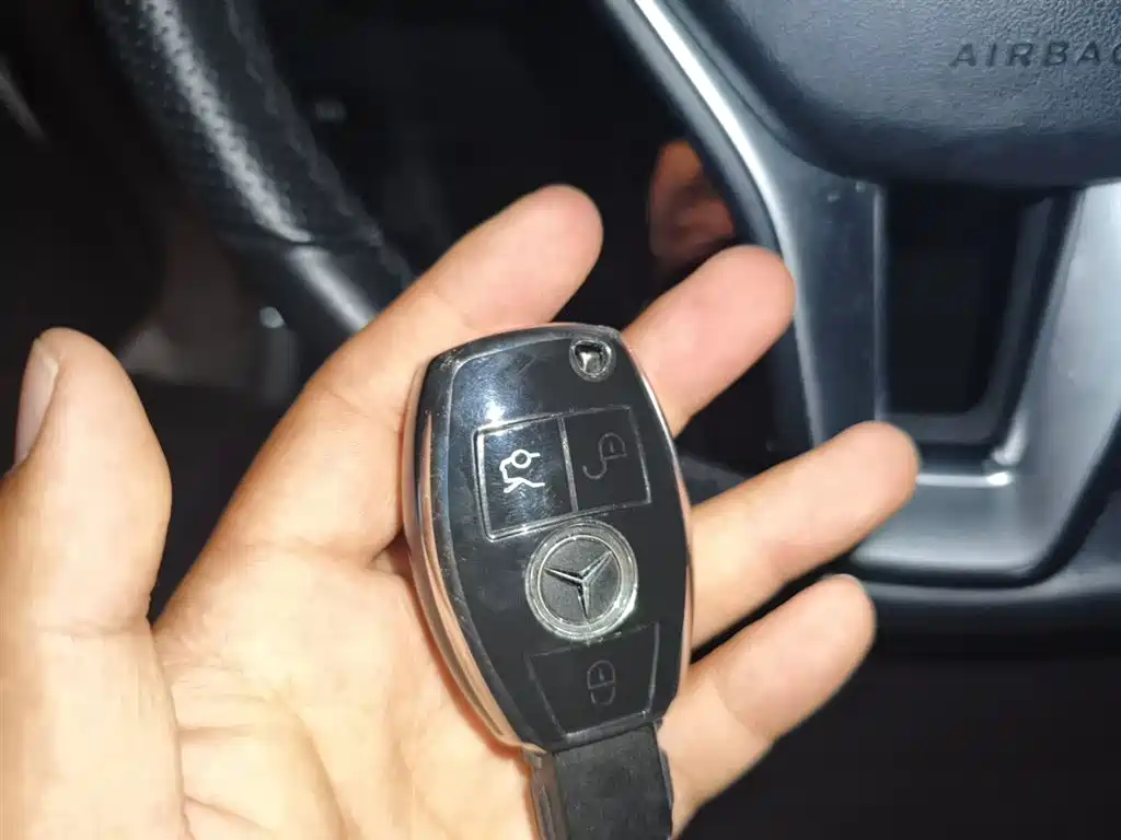 Mercedes-Benz E-Class 2015 E 320 L 4MATIC фото 12