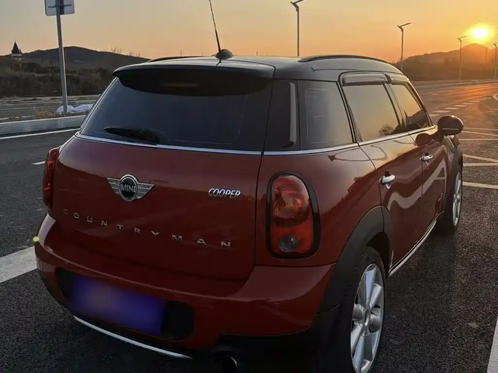 Фото 25 - MINI COUNTRYMAN