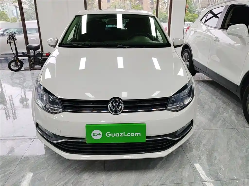 Volkswagen Polo 2018 1.5L Auto Comfort фото 3