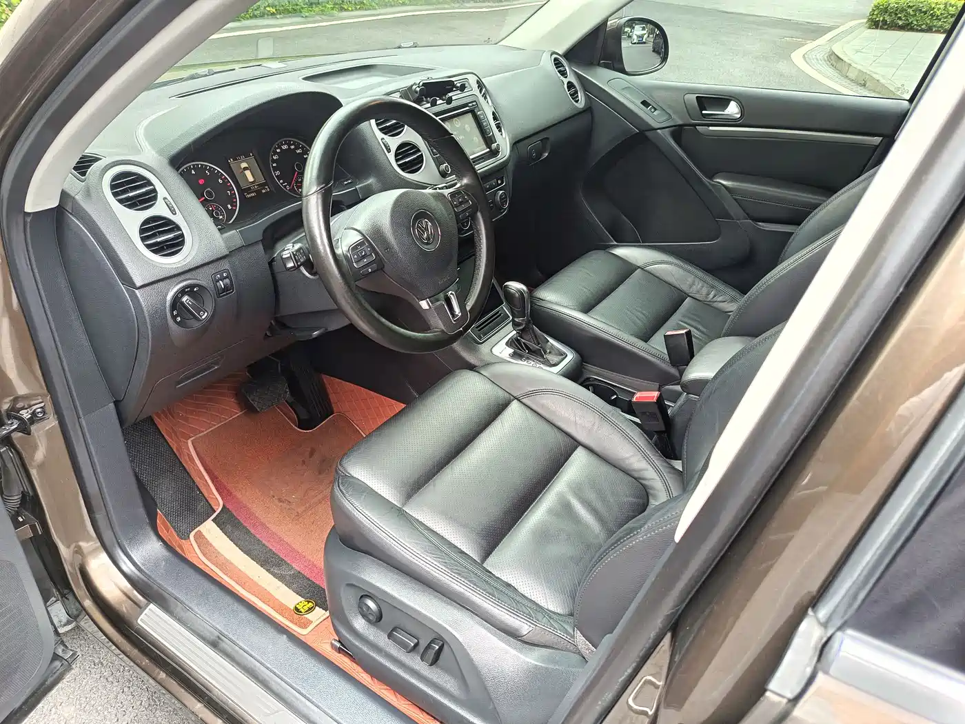 Volkswagen Tiguan 2013 1.8TSI Auto 4WD Luxury фото 12