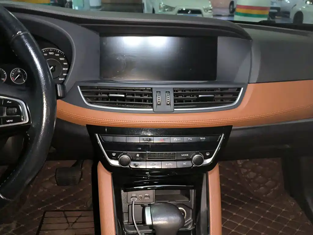 Borgward BX7 2016 2016 28T 2WD Luxury Edition 5-seater