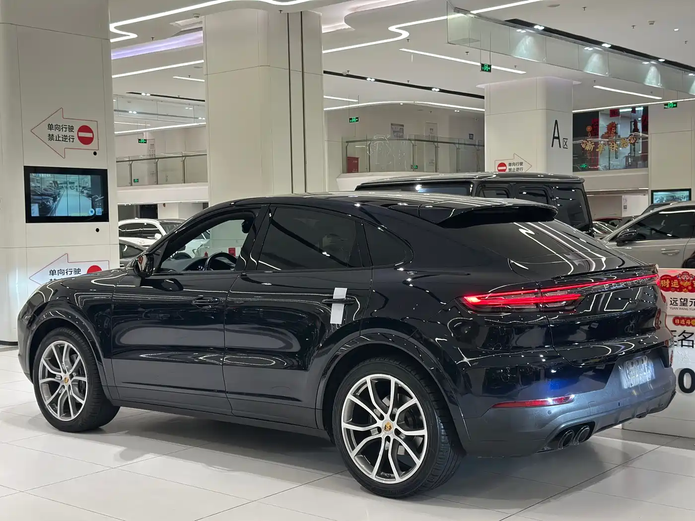 Porsche Cayenne 2019 Cayenne Coupé 3.0T фото 5