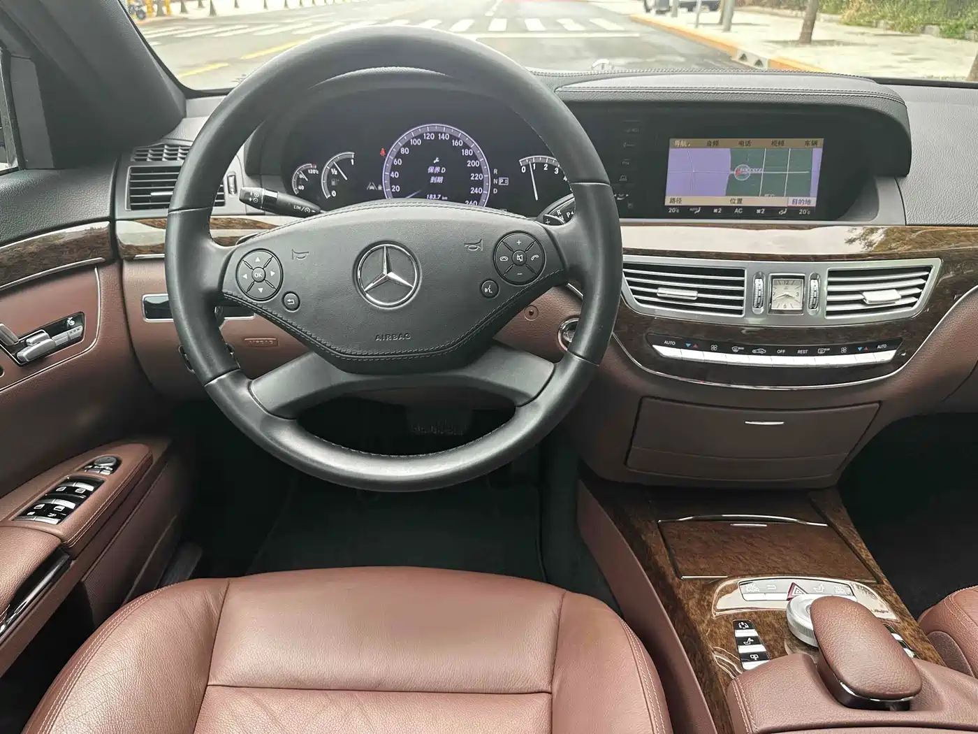 Mercedes-Benz S-Class 2012 S 300 L Premium Grand Edition фото 14