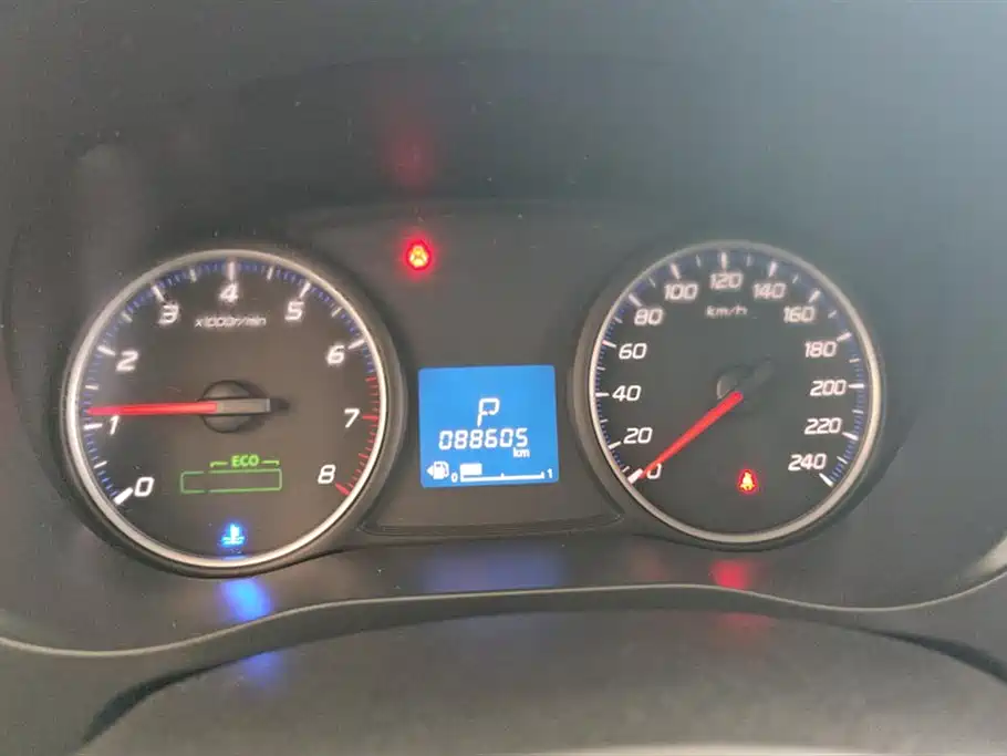 Mitsubishi Outlander 2018 2.0L 2WD Jiale Edition 7-seater фото 14