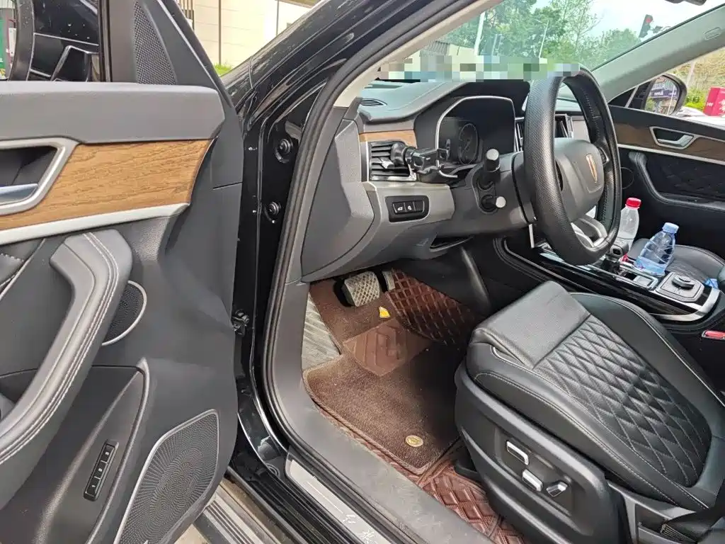 Hongqi HS7 2022 2022 3.0T Automatic 4WD ZhiLian QiChang Edition 5-seater