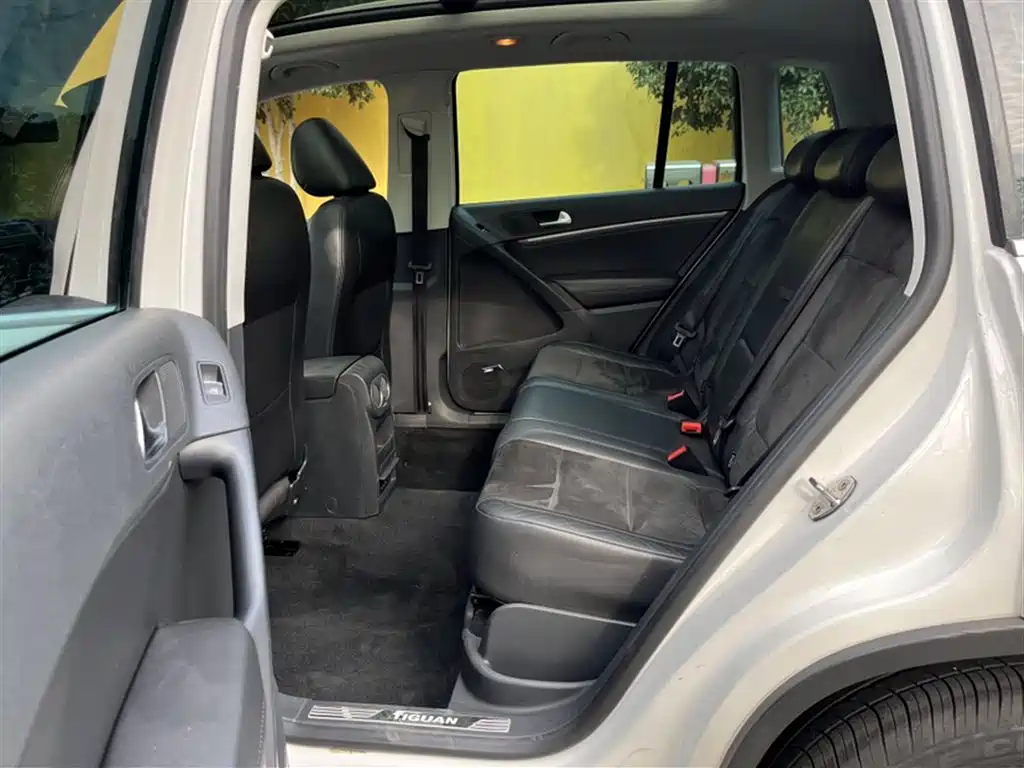 Volkswagen Tiguan 2015 2.0TSI Automatic 4WD Flagship фото 17
