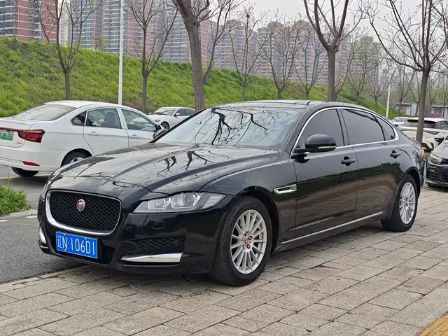 JAGUAR XFL