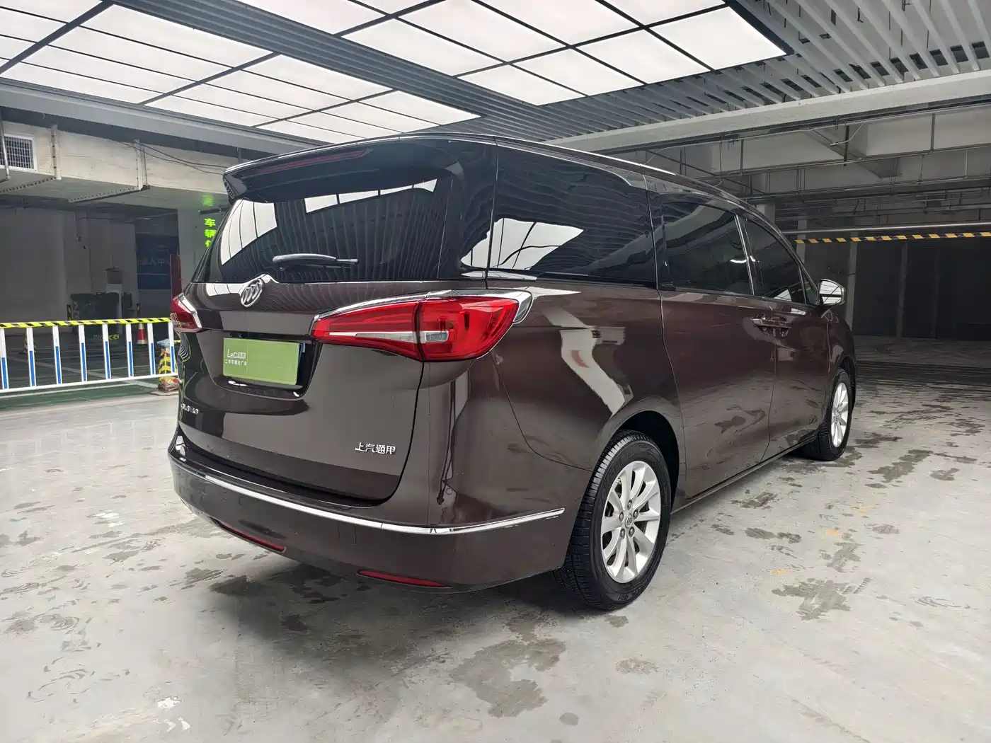 Buick GL8 2017 ES 28T Comfort Type China V фото 8