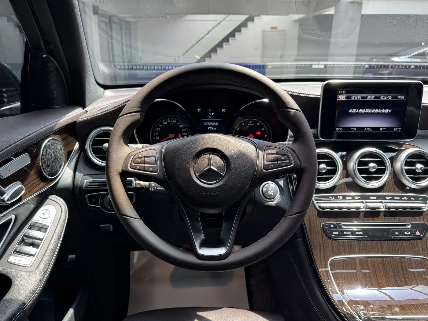 Mercedes-Benz GLC 2019 GLC 260 4MATIC Dynamic фото 10