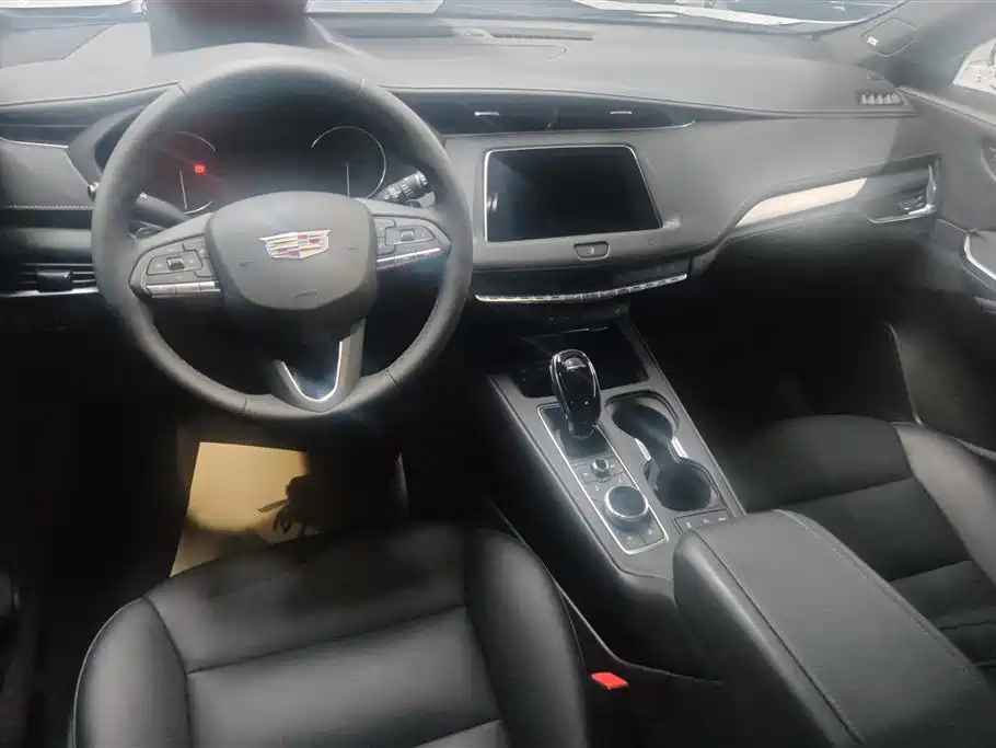 Cadillac XT4 2021 28T FWD Premium Edition фото 12