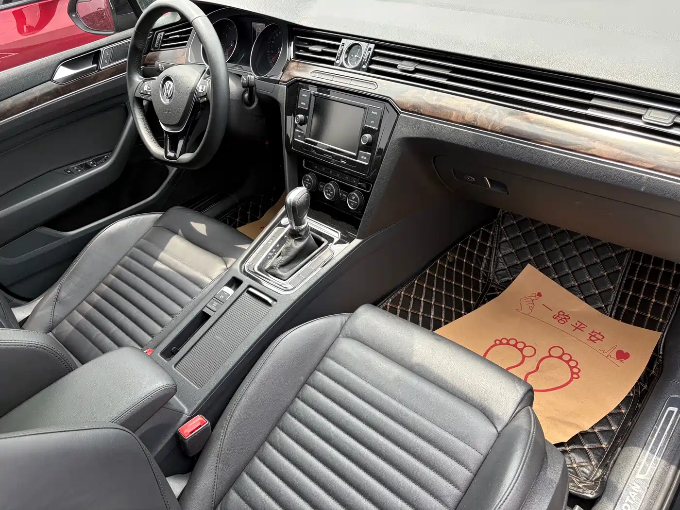 Volkswagen Magotan 2018 Facelift 380TSI DSG Luxury фото 15