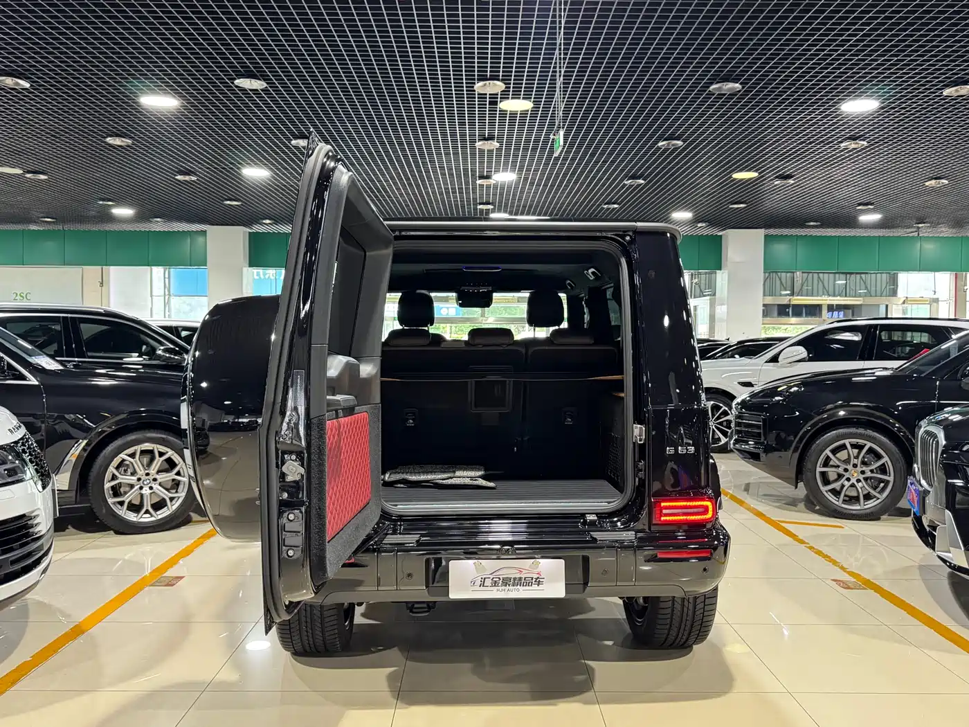 Mercedes-Benz G-Class AMG 2025 AMG G 63 фото 15