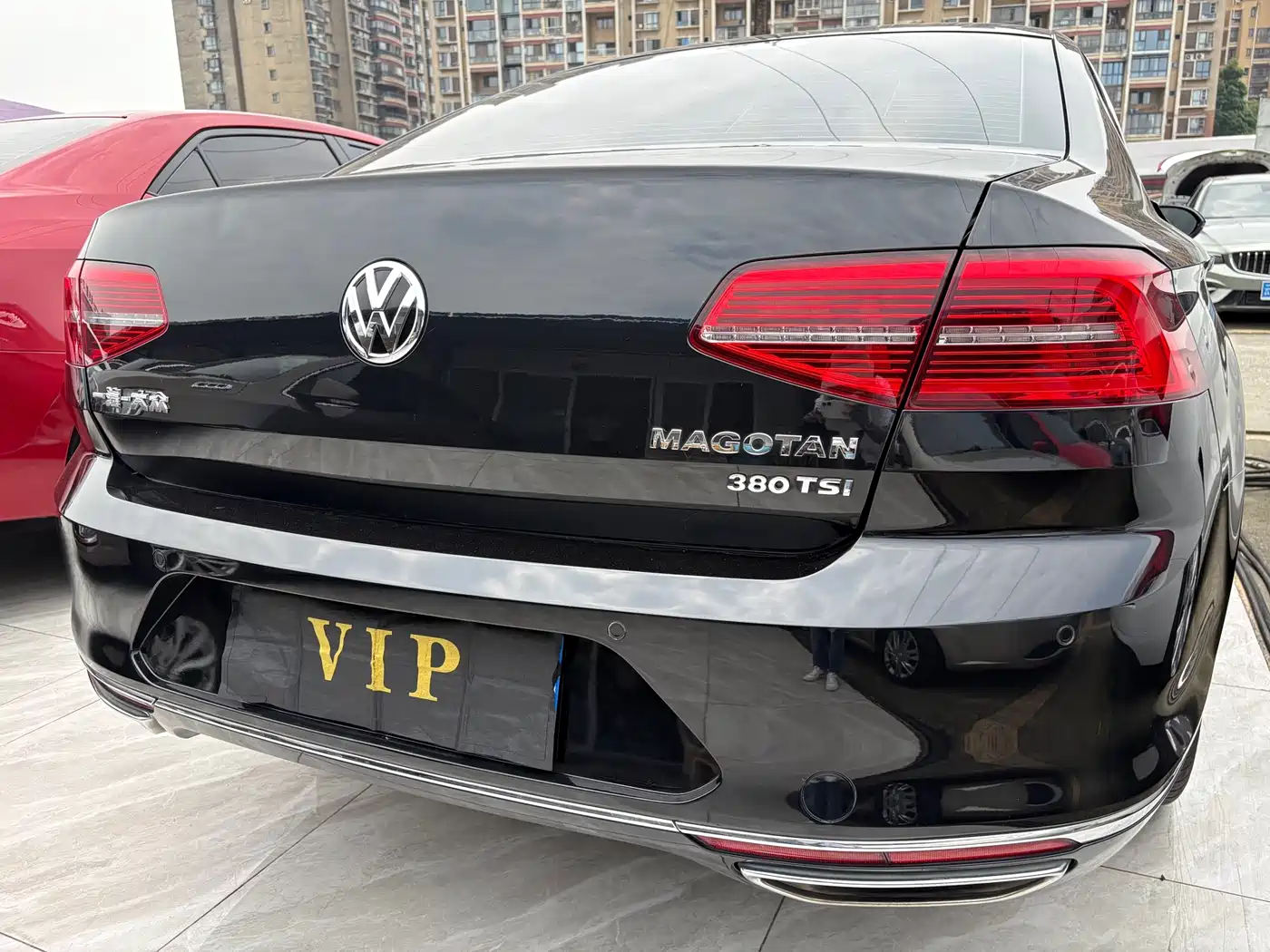 Volkswagen Magotan 2018 Facelift 380TSI DSG Luxury фото 9