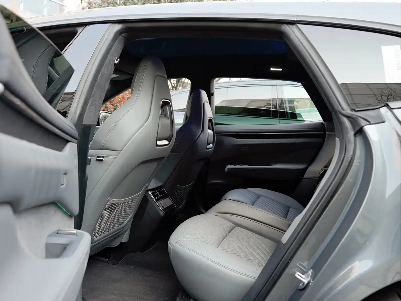 ZEEKR EXTREME KRYPTON 001