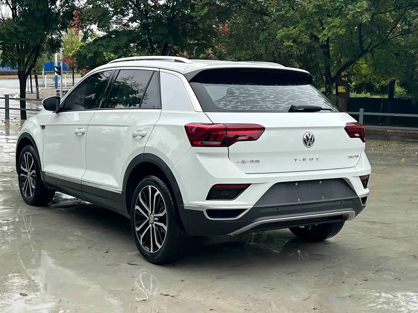 Volkswagen T-Roc, миниатюра 4